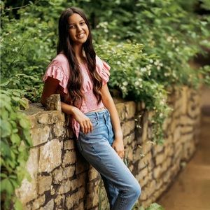 Meet your Posher, Ellianna